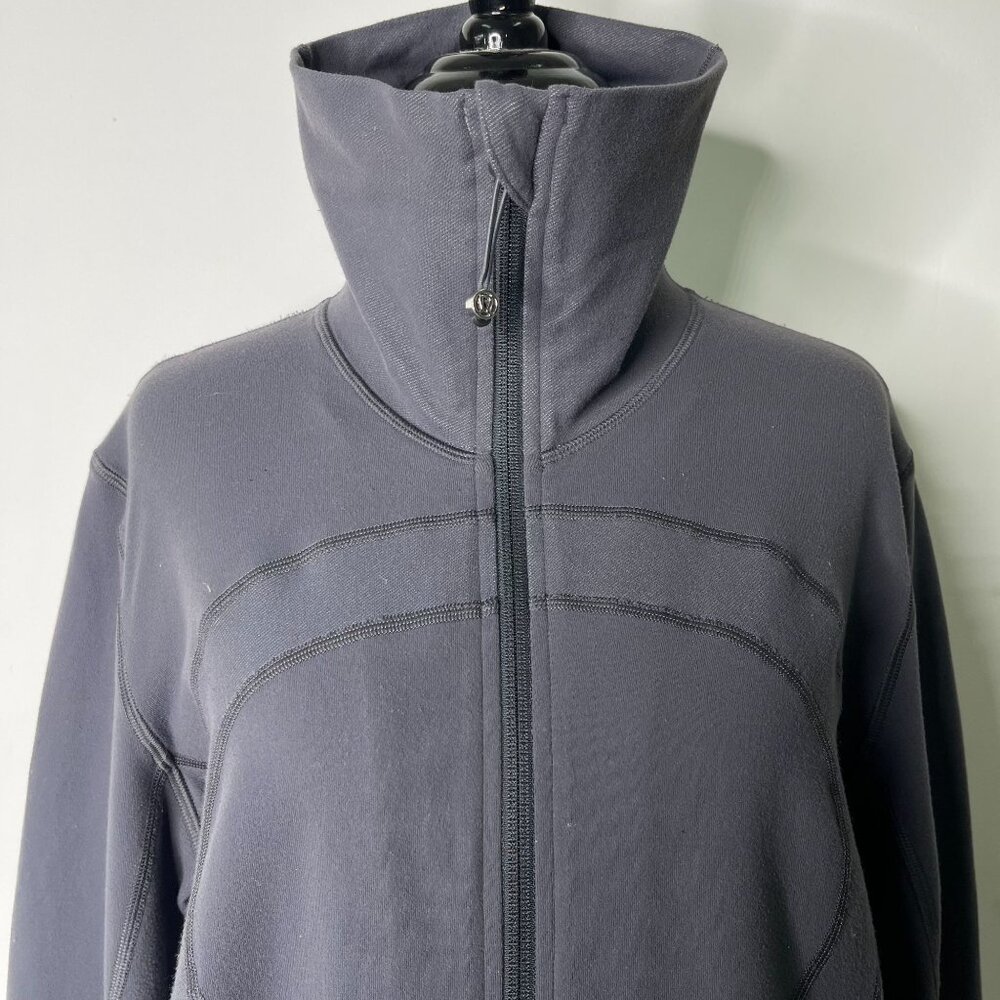 Lululemon Women's Grey In Stride Full Zip Thumbholes Jacket Size 12 - Picture 2 of 13